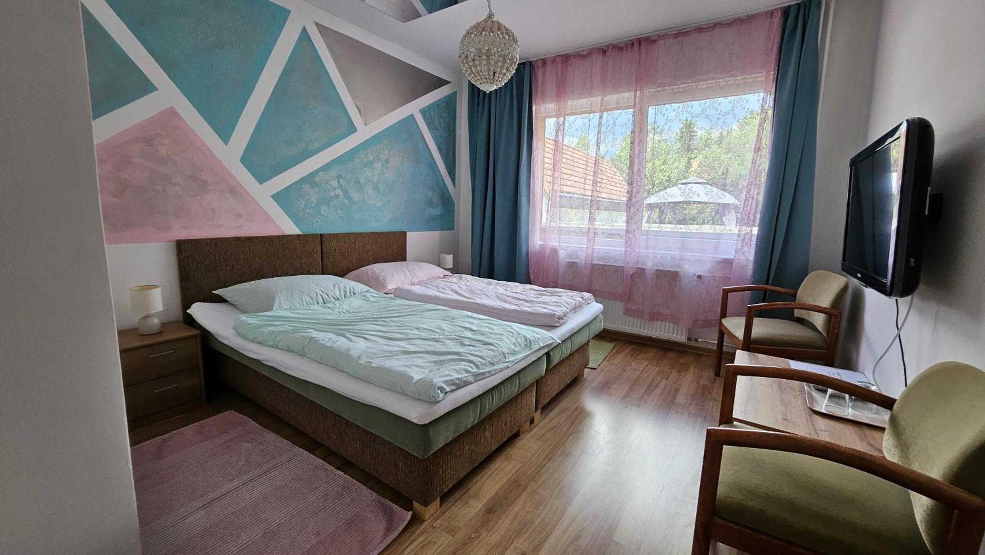 Penzion Toliar Hotel Stará Lesná Buitenkant foto